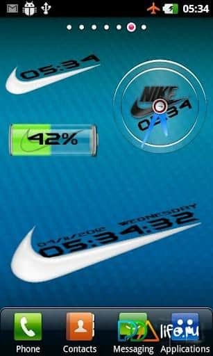 Nike Clock and Battery Widgets